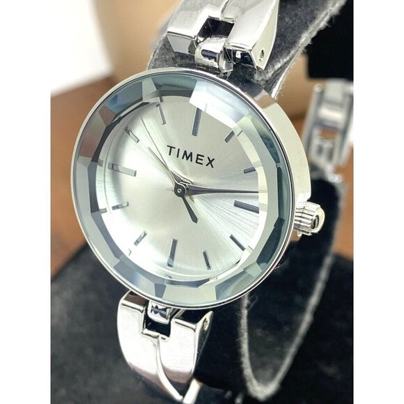 Timex Women's Watch TW2T49400 Quartz Silver Dial Stainless Steel 26mm - Picture 1 of 13